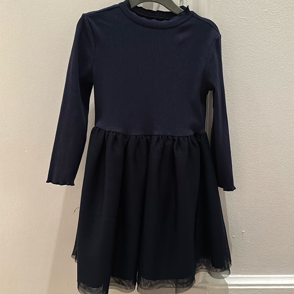 Old Navy Dress Size 3Y cotton & tulle never worn